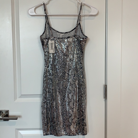 Body Con Sequin Adjustable Strap Dress - Picture 3 of 7